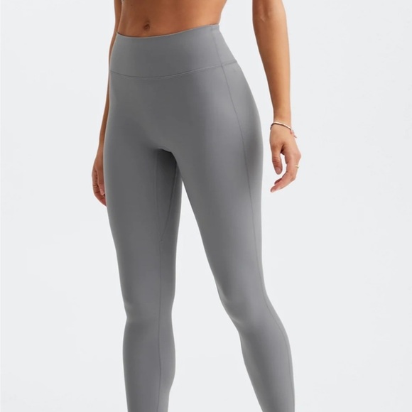 Fabletics Trinity Motion365® High-Waisted Leggings Size XS – Pockets, Sculpting - Picture 3 of 9